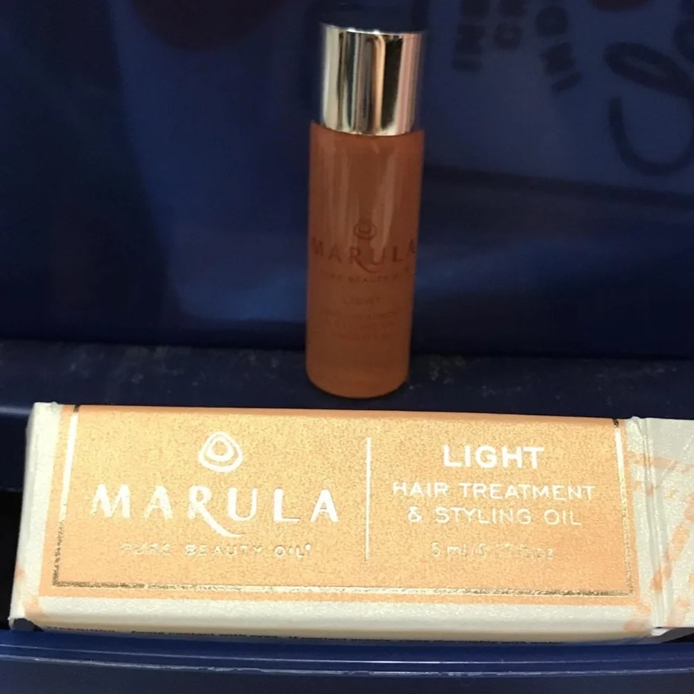 FREE🌟NWT Marula Light Hair Treatment Styling Oil Fine Shine Beauty Fizz Repair